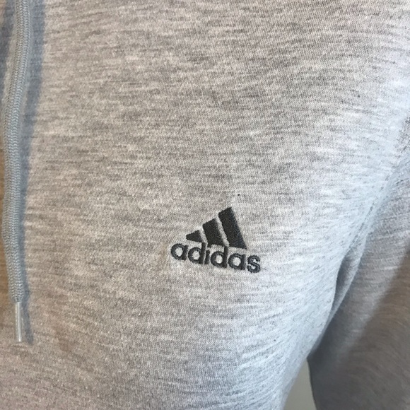 Adidas Women's Medium Hoodie Transit Light Weight Gray Athletic Pullover - Picture 5 of 14
